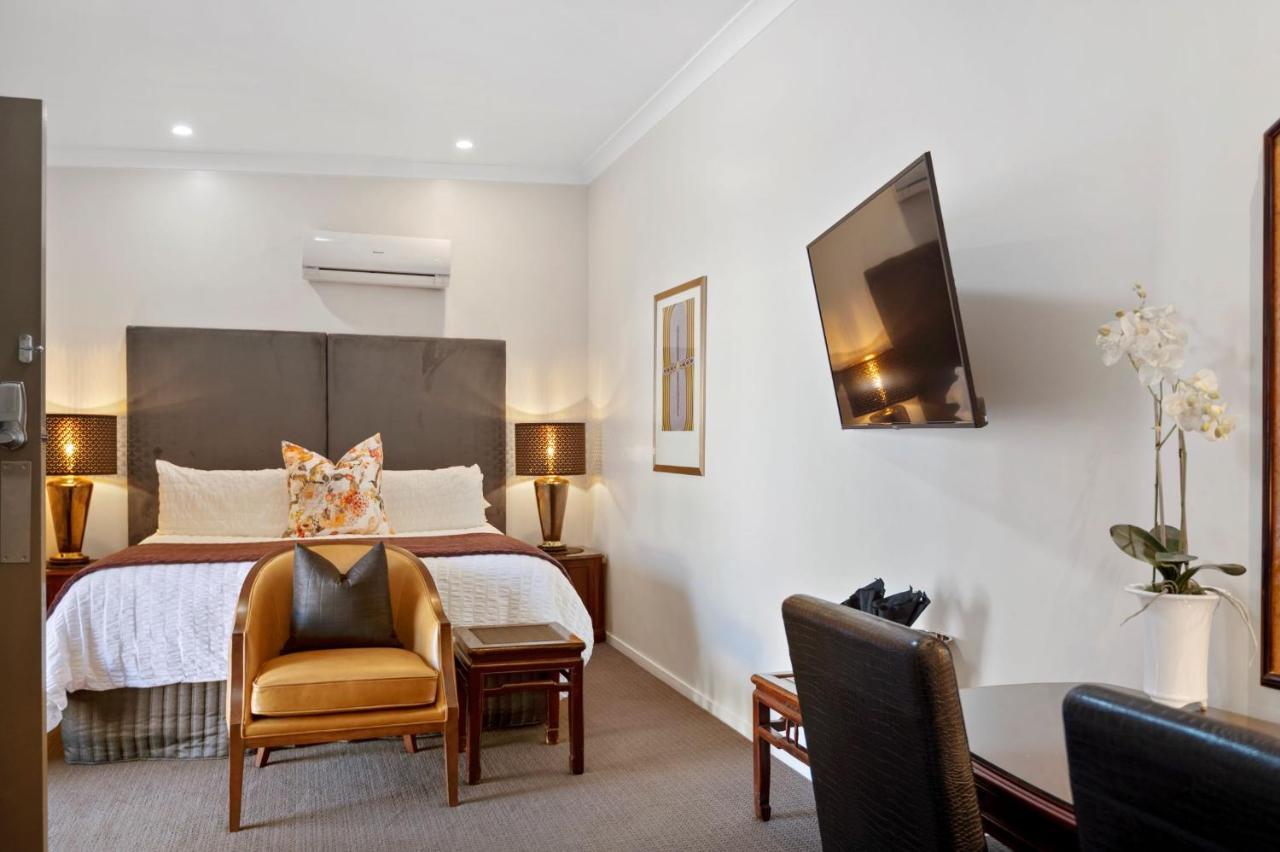 53 On Victoria Motel Warwick Bagian luar foto