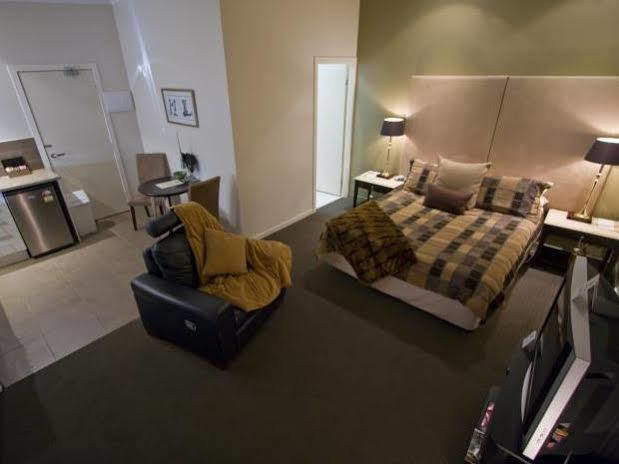 53 On Victoria Motel Warwick Bagian luar foto
